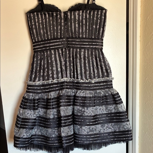 Black and White Striped Dress - Picture 4 of 5